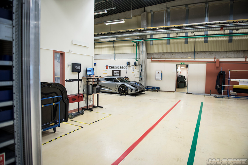 Illustration for article titled Take A Tour Of The Hangar Where Koenigsegg Builds Amazing Cars